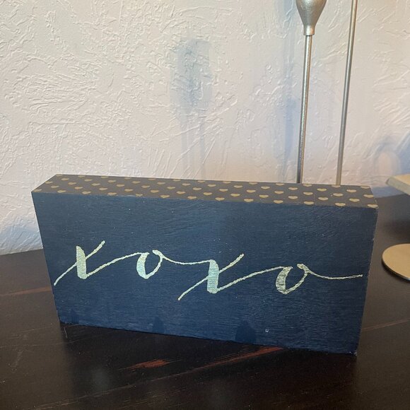 XOXO Painted Wood Sign Decor - Picture 1 of 3